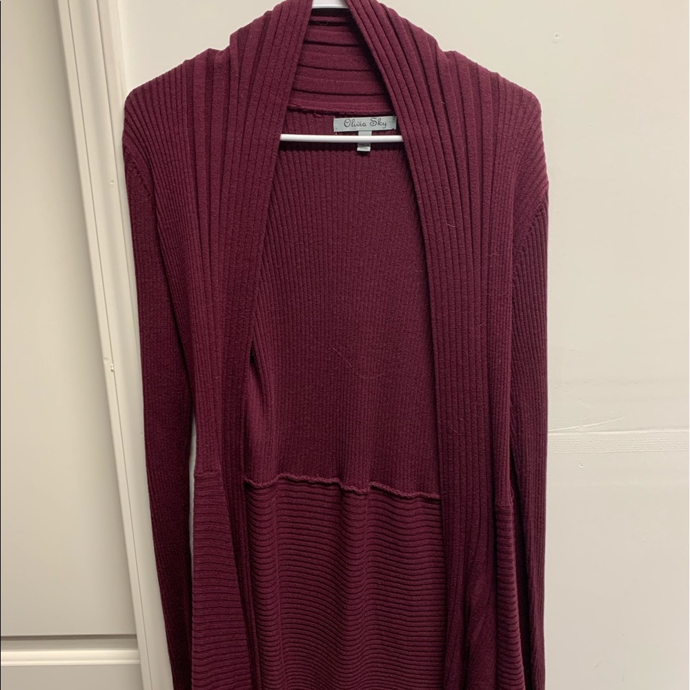 Maroon long sleeve cardigan